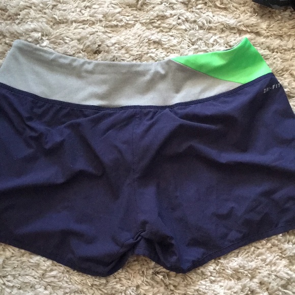 Nike dri fit running shorts - Picture 2 of 5